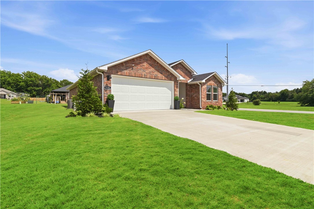 Whispering Oaks Sub Ph 1A Siloam Spgs - Residential