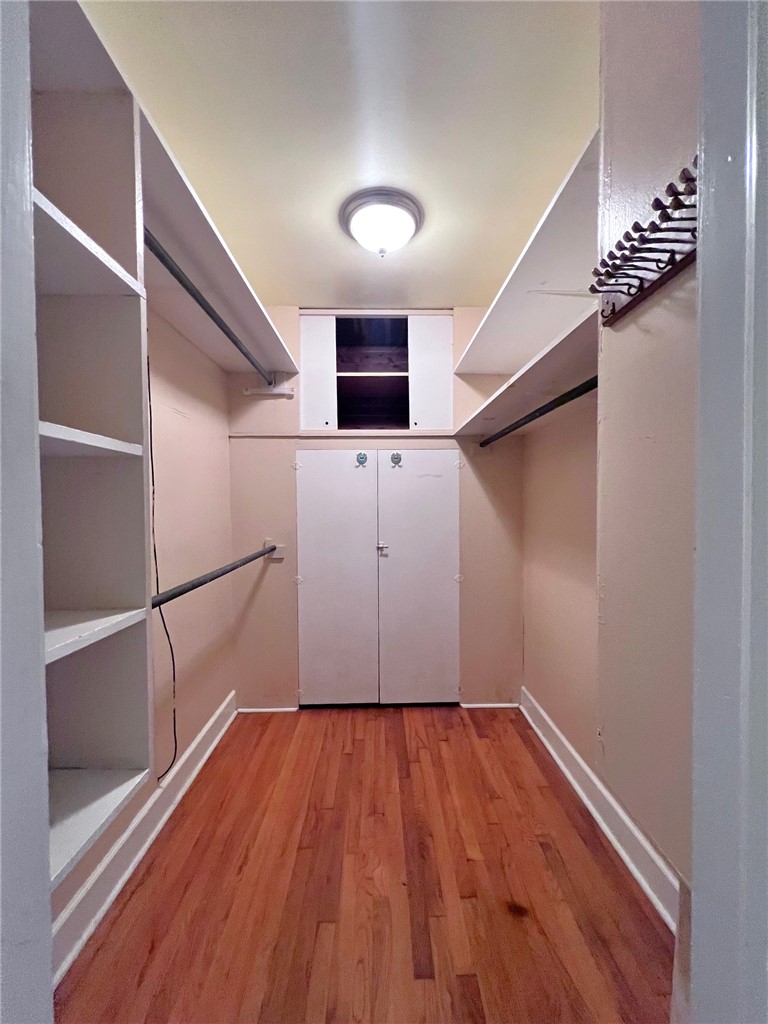 Brentwood - Residential