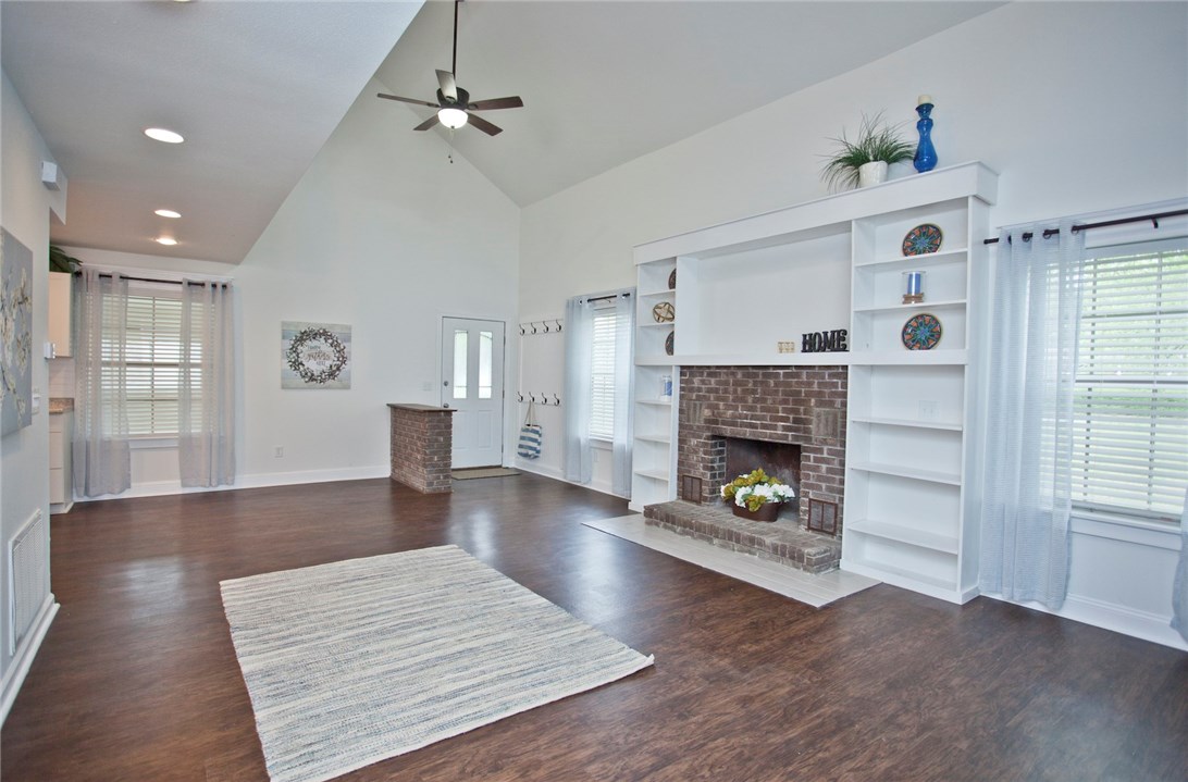 n/a - Residential Lease