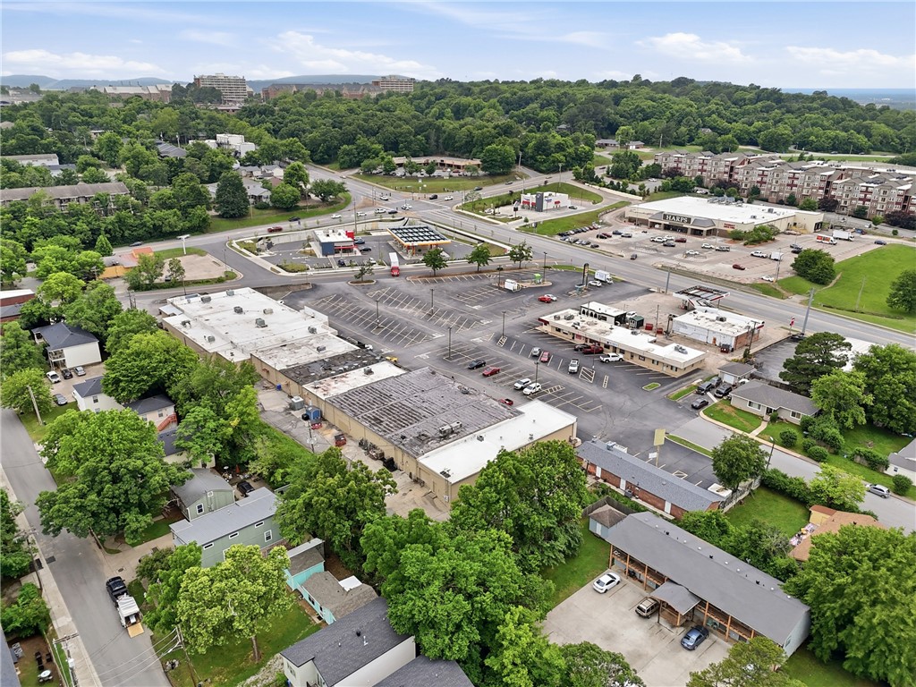 Fayetteville Outlots - Commercial Lease
