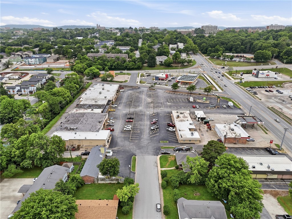 Fayetteville Outlots - Commercial Lease