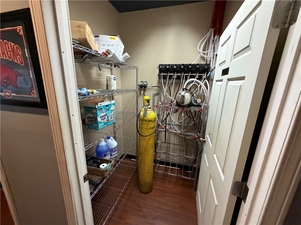 Fayetteville Outlots - Commercial Lease