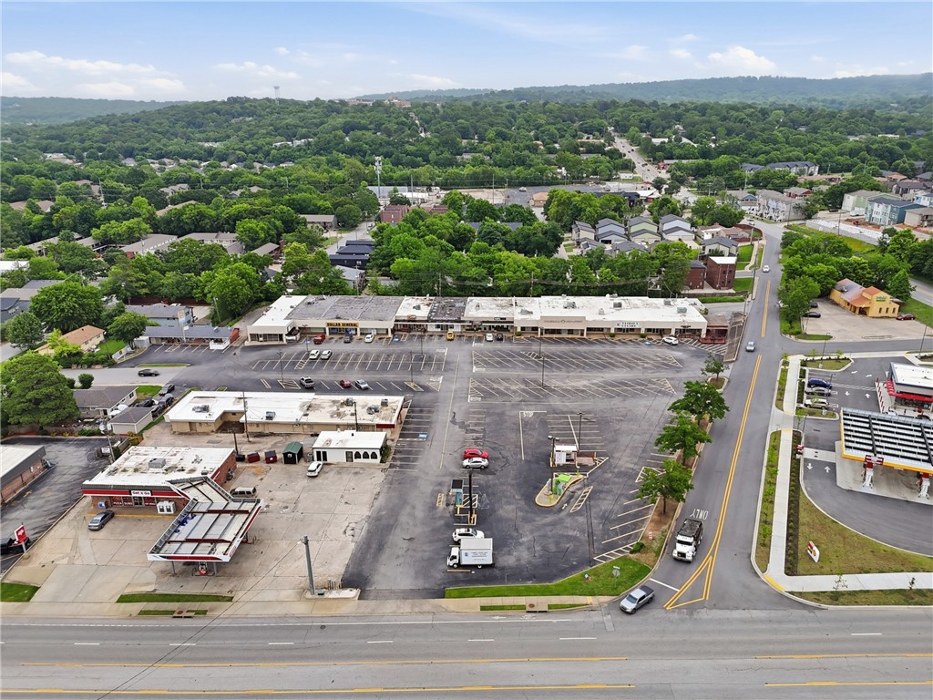 Fayetteville Outlots - Commercial Lease