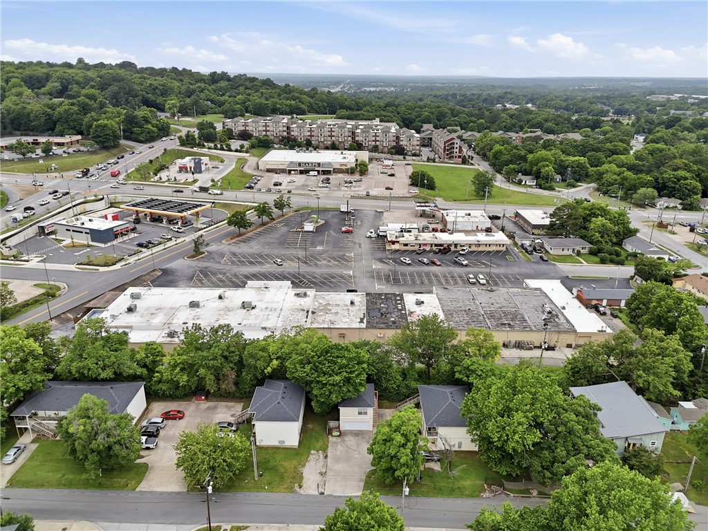 Fayetteville Outlots - Commercial Lease