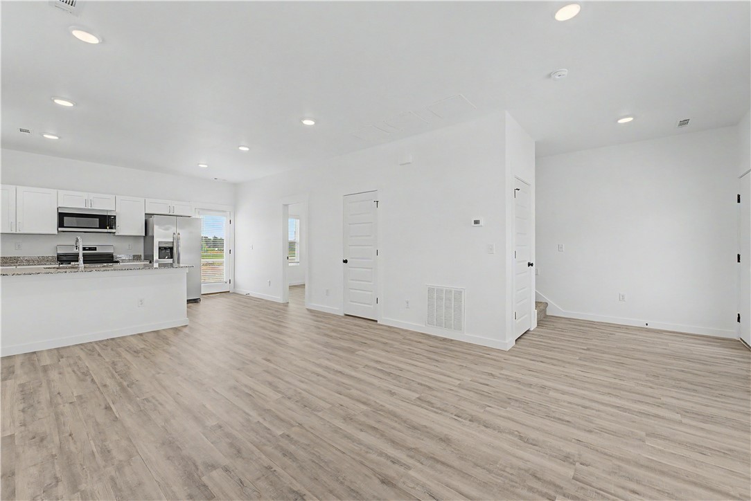 FEATHERSTON WEST SUB PH 1-CENTERTON - Residential