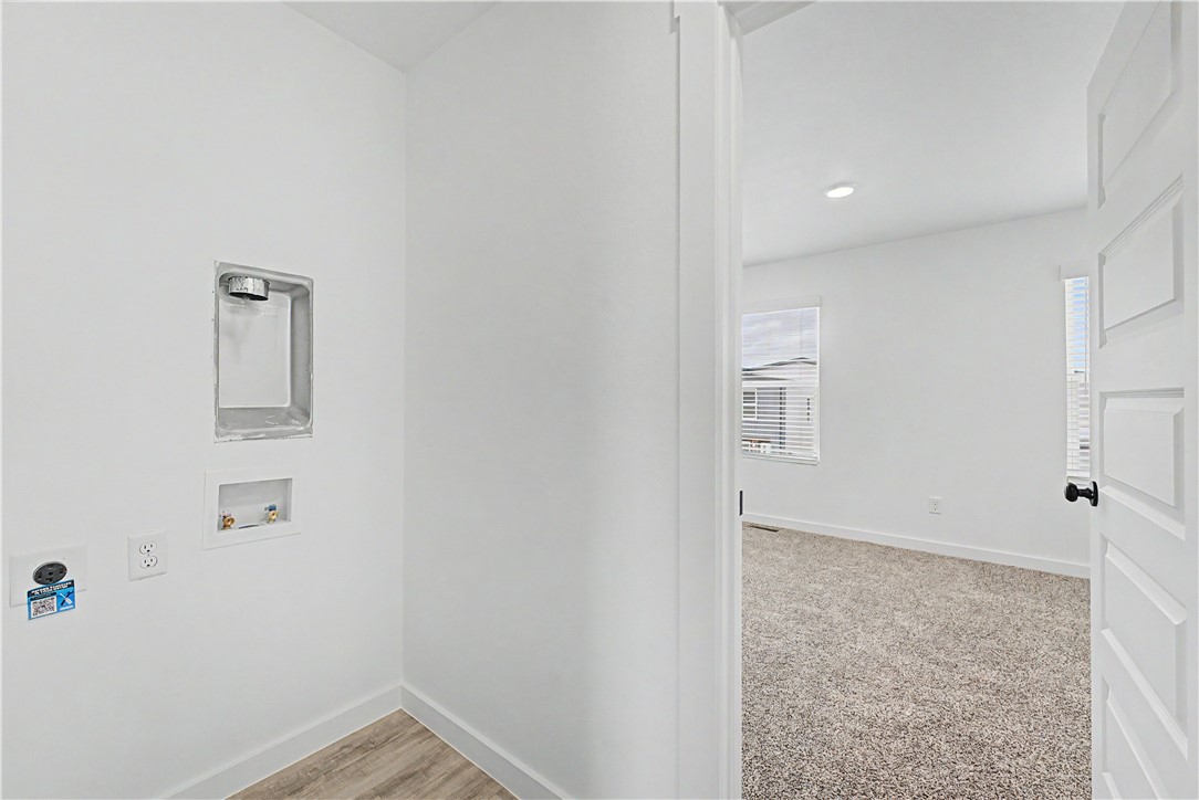 FEATHERSTON WEST SUB PH 1-CENTERTON - Residential