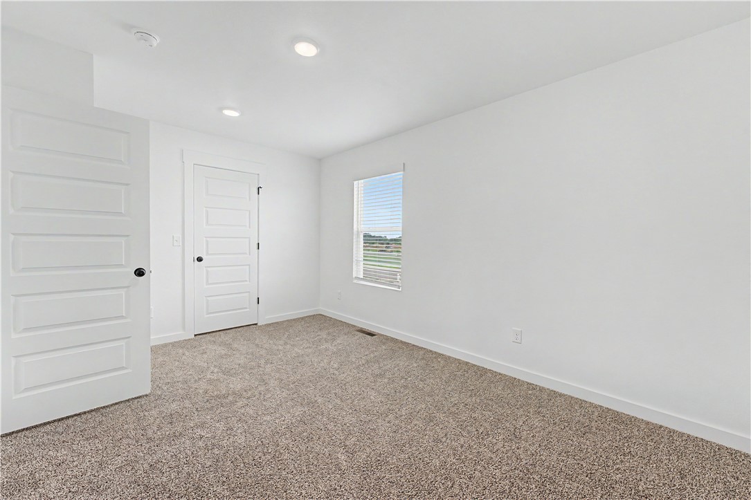 FEATHERSTON WEST SUB PH 1-CENTERTON - Residential