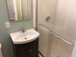 Harris, C Z - Residential