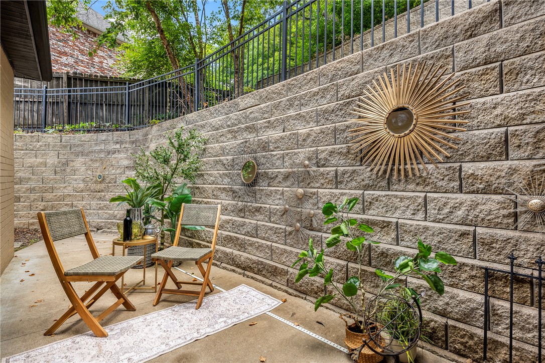 Mission Hills - Residential