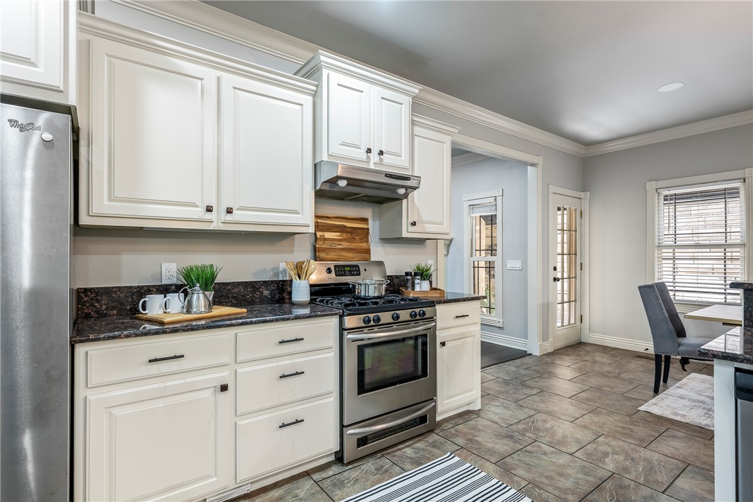 Mission Hills - Residential