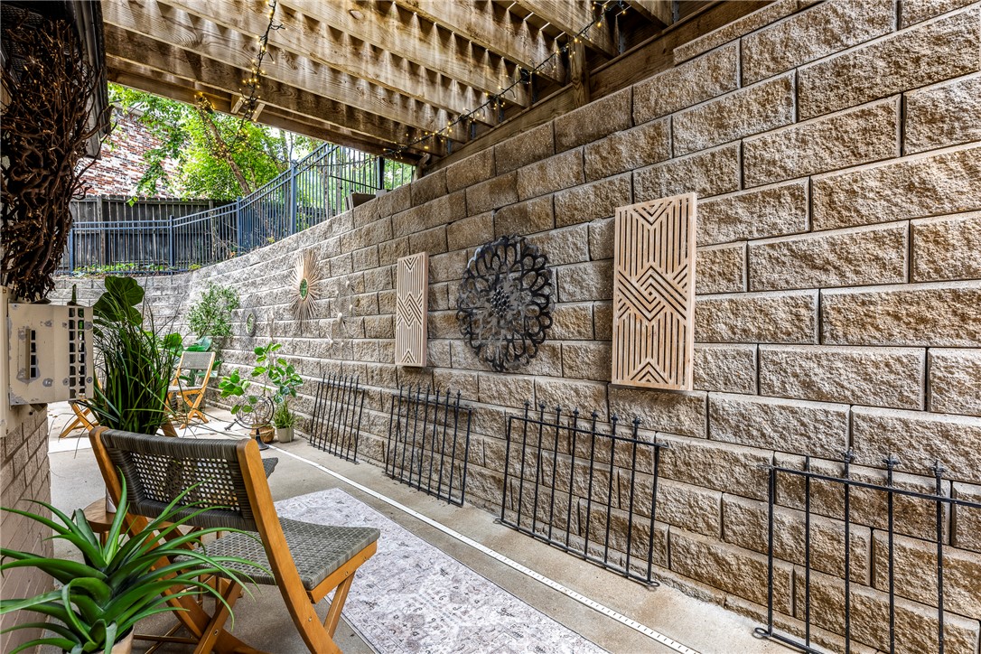 Mission Hills - Residential