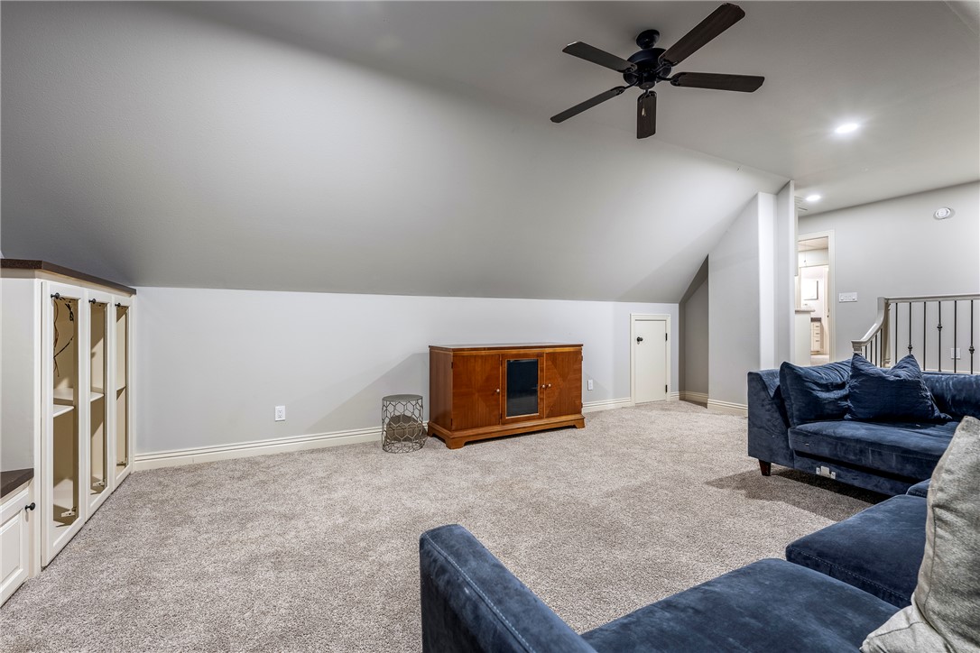 Mission Hills - Residential