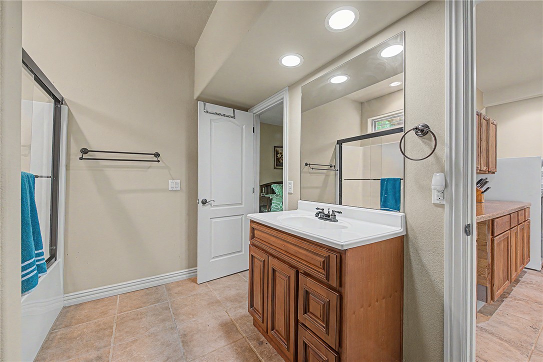 Brecknock Sub Bvv - Residential