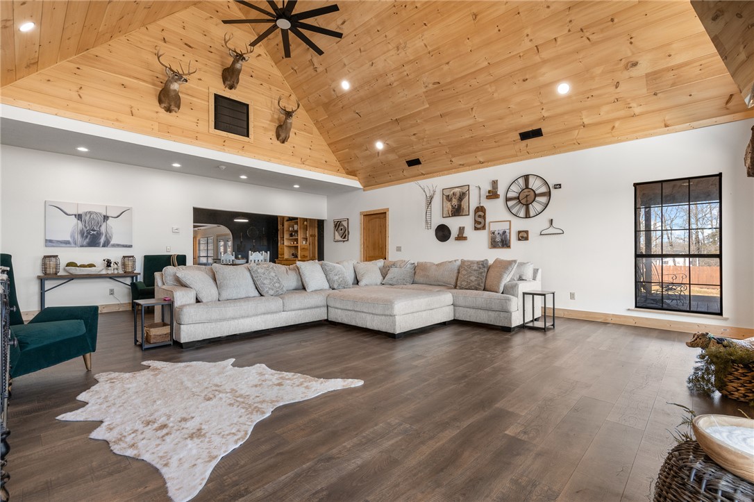 Mill Hollow Estates - Residential