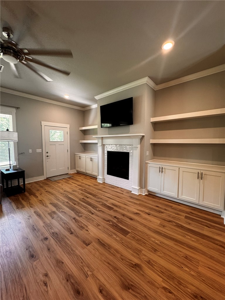 Roxburgh Sub Bvv - Residential Lease