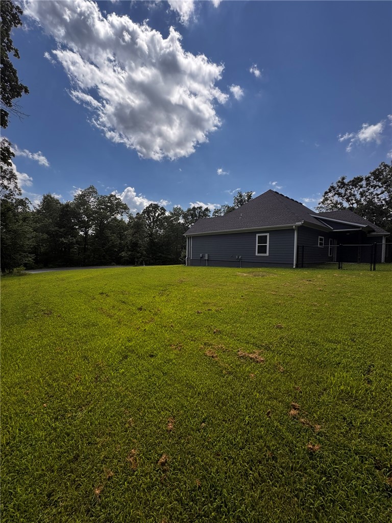 Roxburgh Sub Bvv - Residential Lease