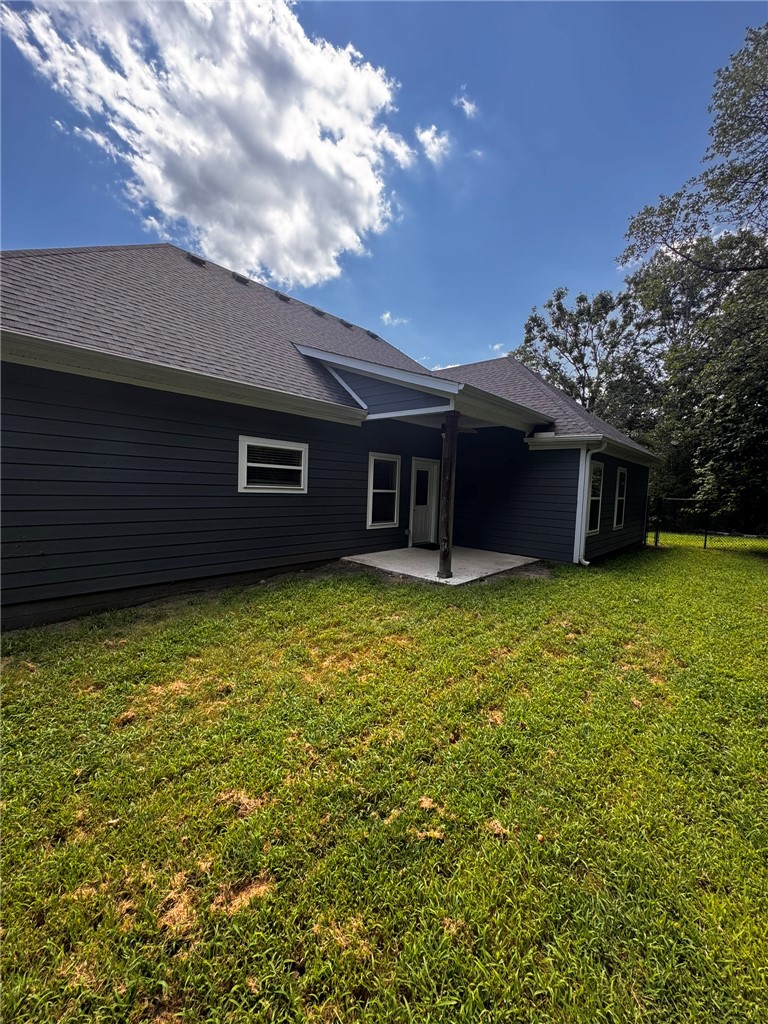 Roxburgh Sub Bvv - Residential Lease