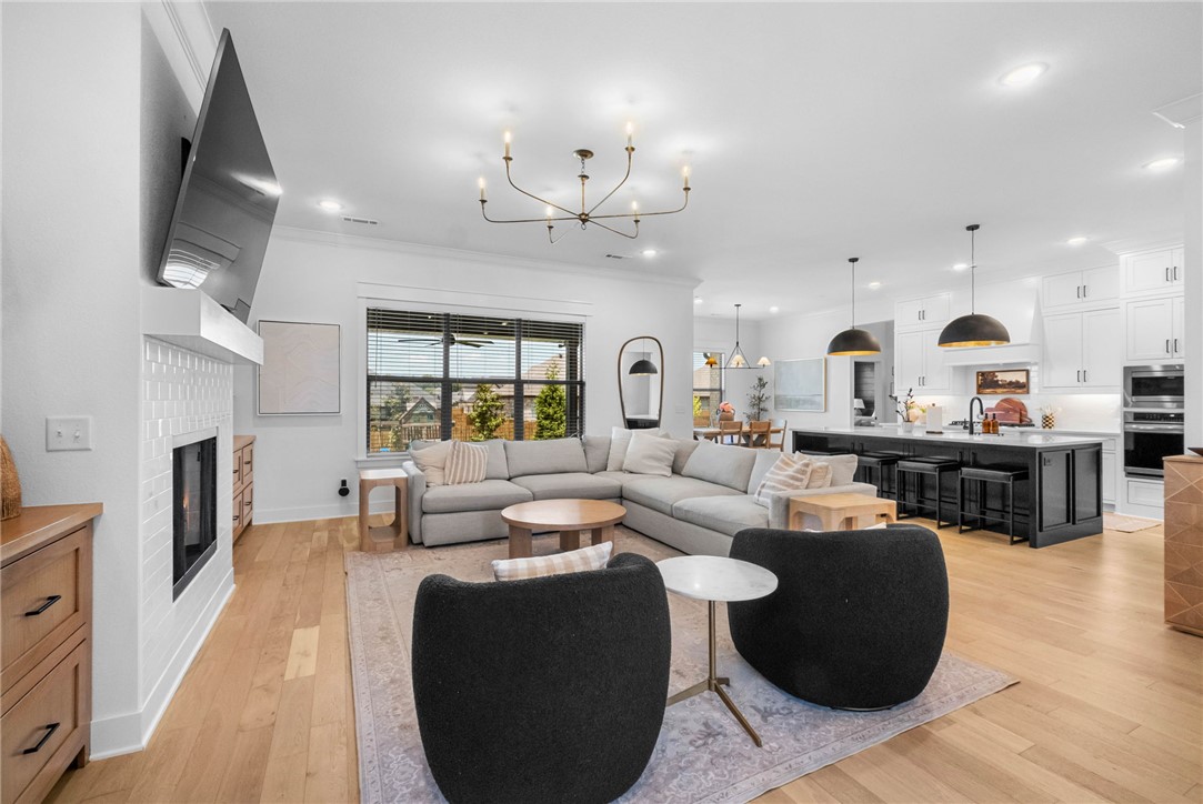 Creekside - Residential
