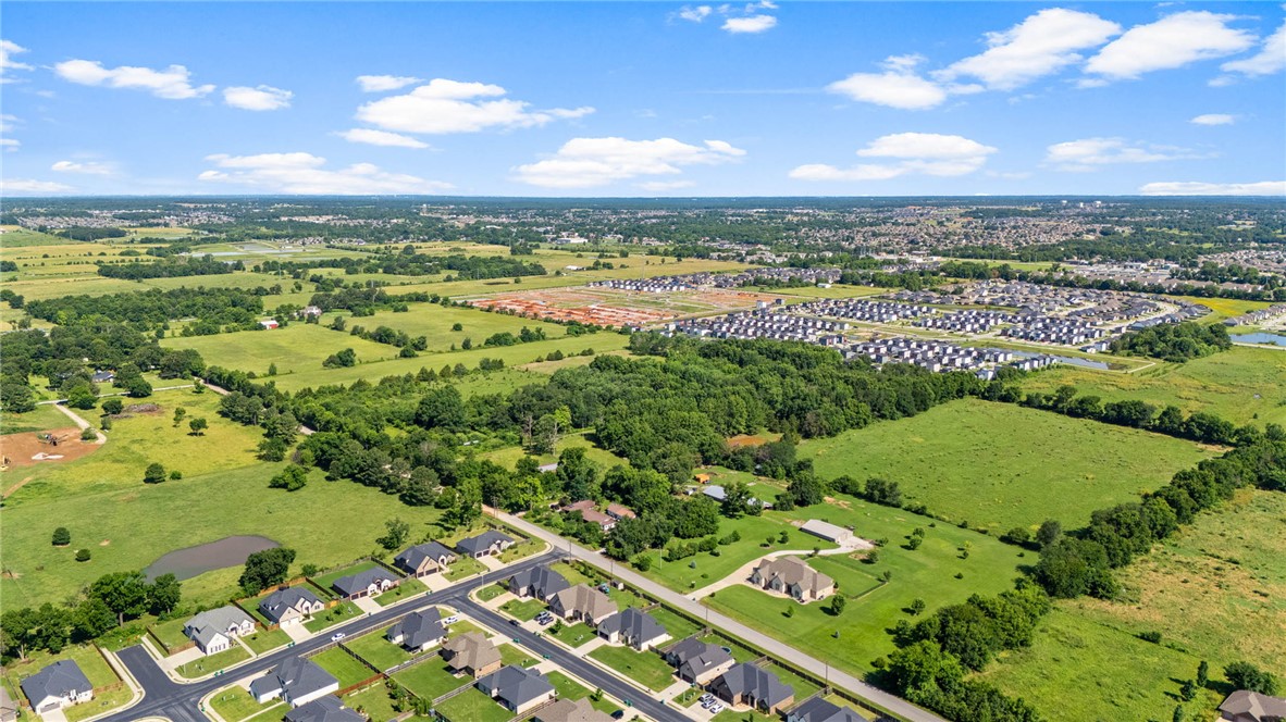 Quail Hollow Ph Iii Centerton - Residential