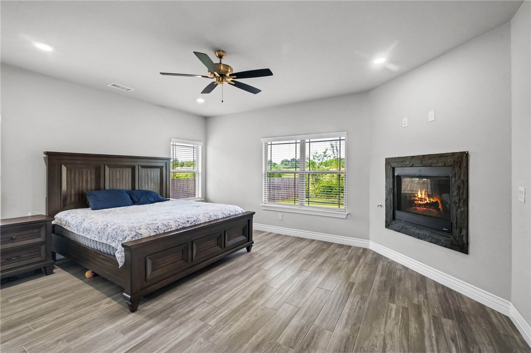 Quail Hollow Ph Iii Centerton - Residential