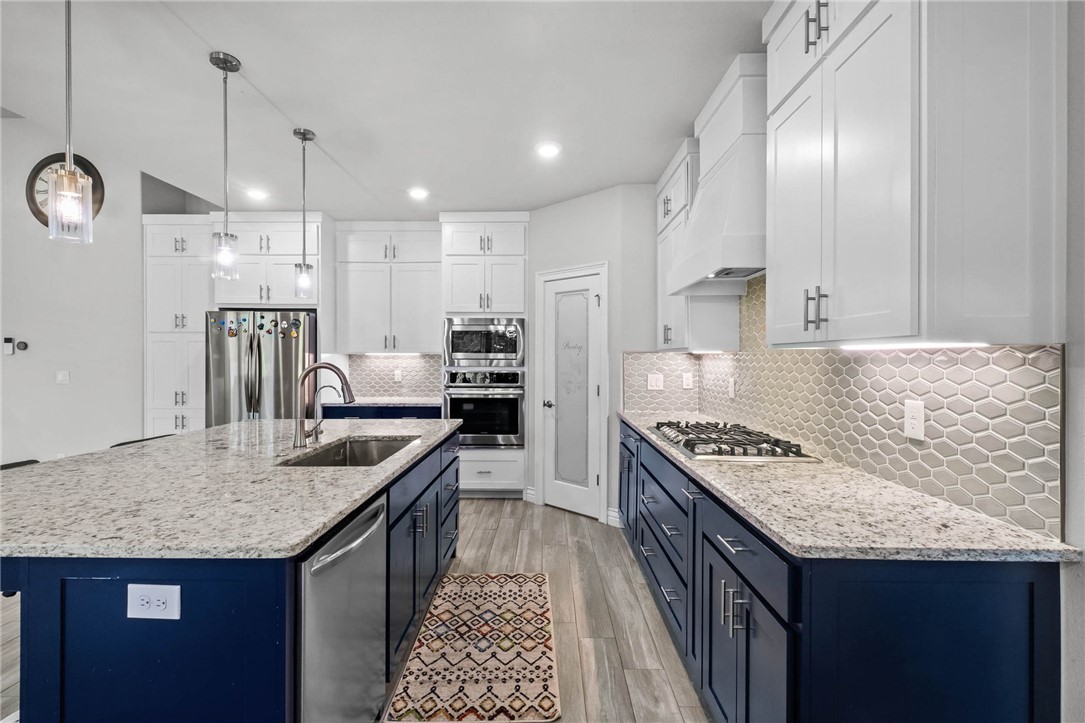 Quail Hollow Ph Iii Centerton - Residential