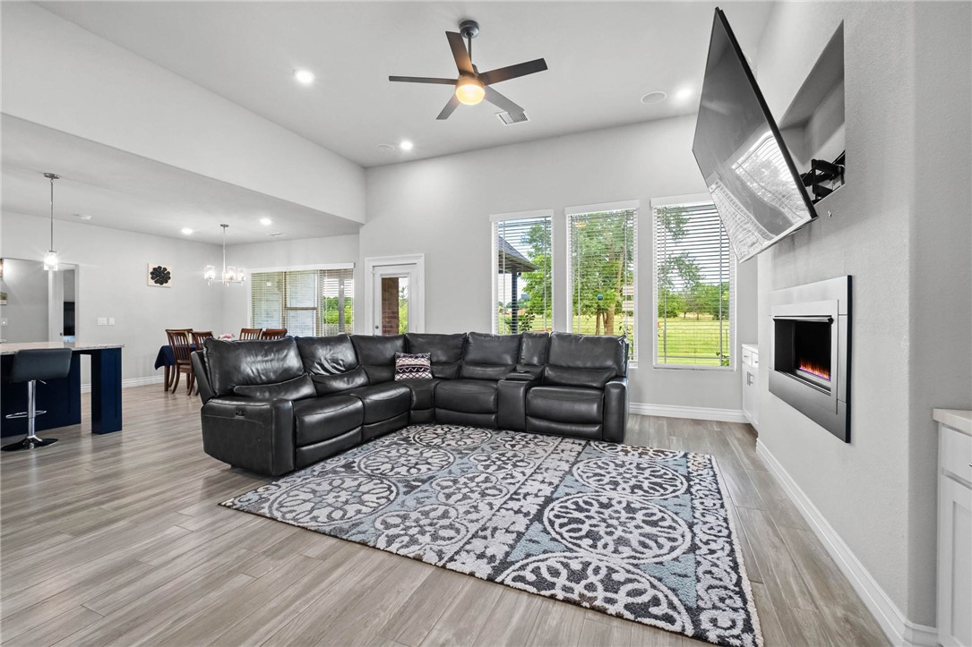 Quail Hollow Ph Iii Centerton - Residential
