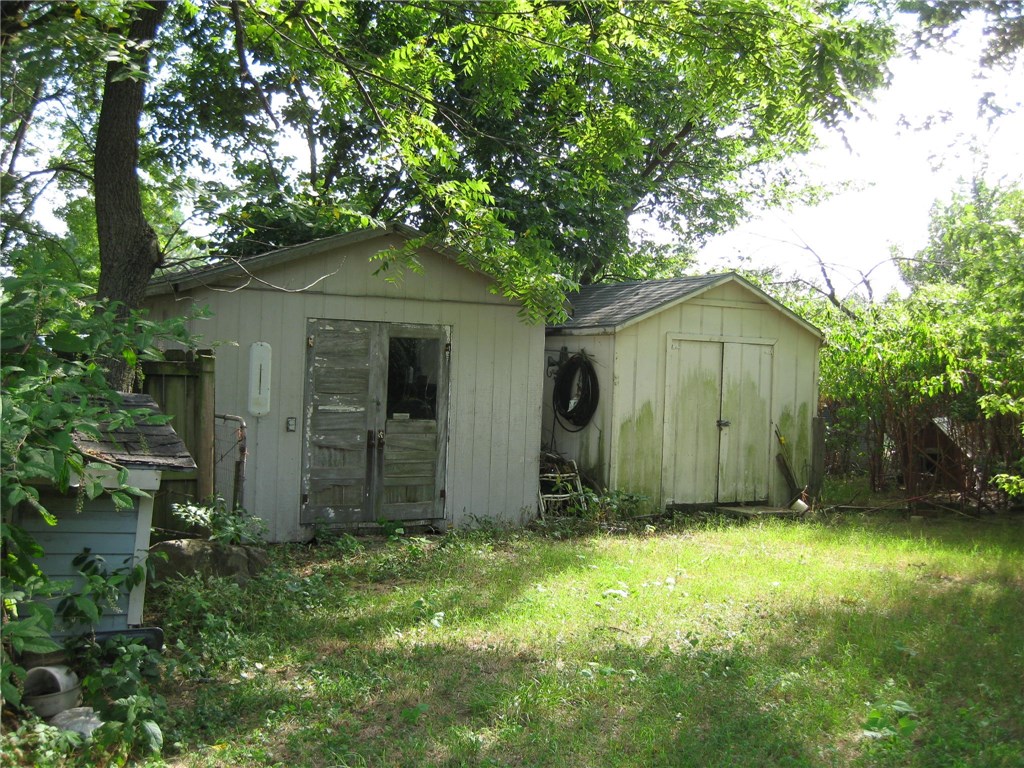 Lincoln Outlots - Residential