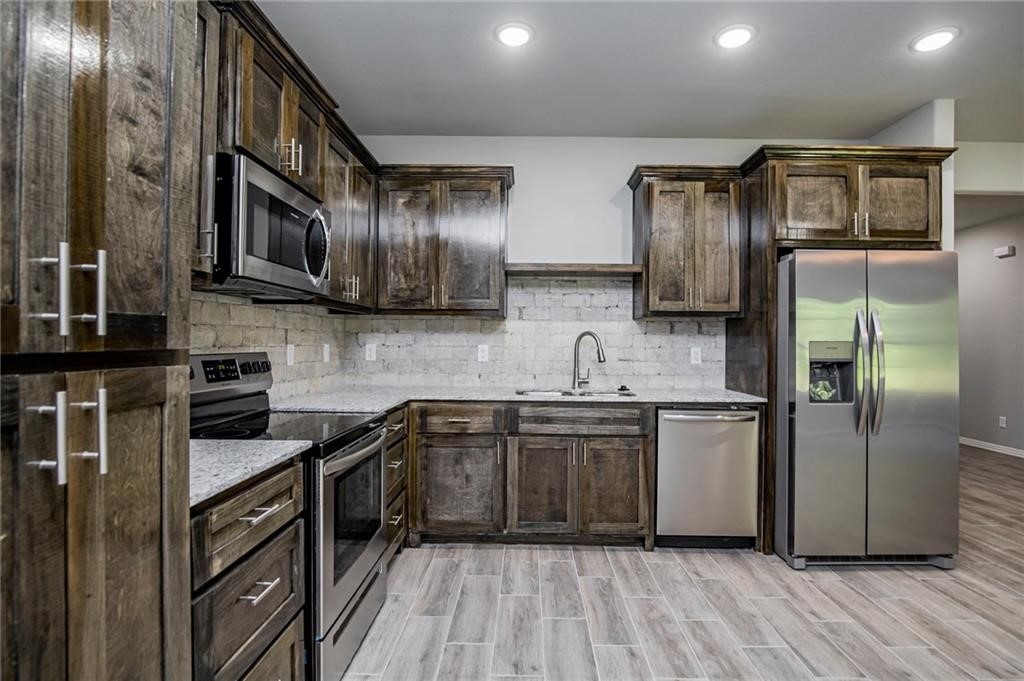 Rose Meade Sub Siloam Spgs - Residential Lease