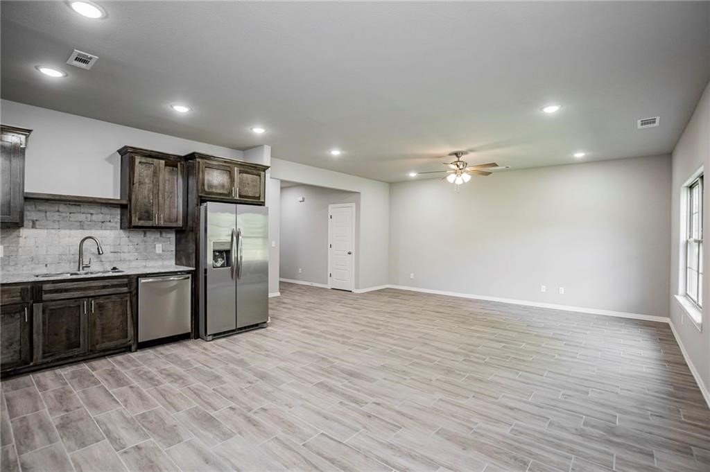 Rose Meade Sub Siloam Spgs - Residential Lease