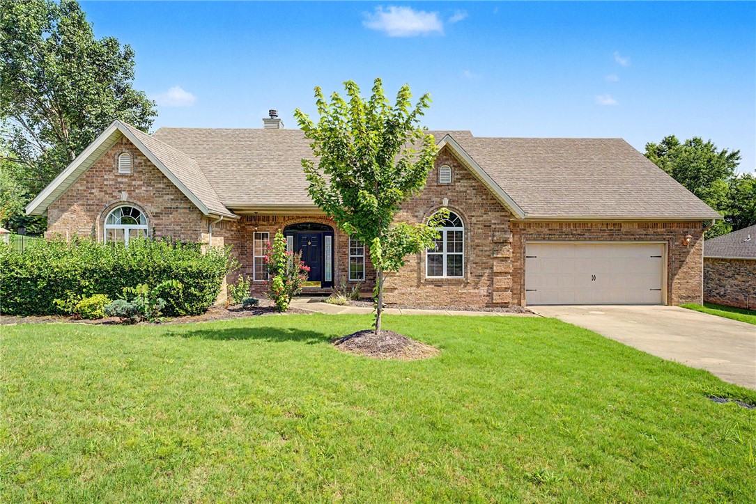 East Fayetteville location. Nestled in a highly desirable neighborhood, this move-in-ready home offers quick access to some of the area’s favorite destinations, including Gulley Park, East Side Grill, Penguin Ed’s, Walmart Neighborhood Market, Walgreens, & everyday shopping/dining. Vandergriff Elementary is just minutes away, making daily routines even more convenient. Inside, you’ll find a thoughtfully designed split floor plan with four bedrooms & flexible living spaces. The inviting living room features vaulted ceilings and a cozy gas fireplace, creating the perfect gathering space. The kitchen is equipped with granite countertops, gas range, abundant cabinetry, & a breakfast bar that flows seamlessly into the main living area. A light-filled sunroom offers endless possibilities as a home office, reading room, workout space, or peaceful retreat. Upstairs, bonus room with its own half bath-  media room, game room, or guest suite. Outside enjoy the oversized deck, new stone patio, and fully fenced backyard.