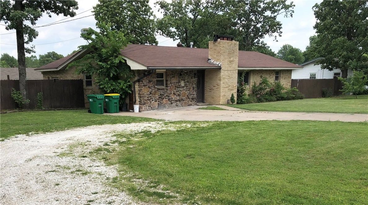 Nice 3 bedroom, 2 bath brick home for rent.