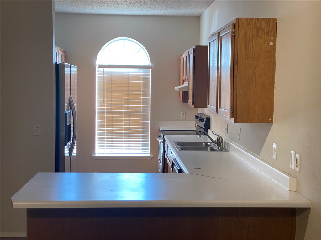 Pine Valley Ph III - Residential Lease