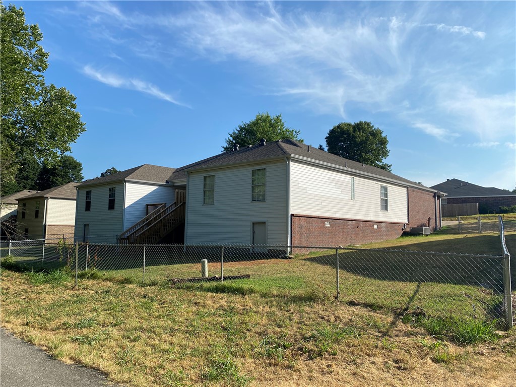 Pine Valley Ph III - Residential Lease
