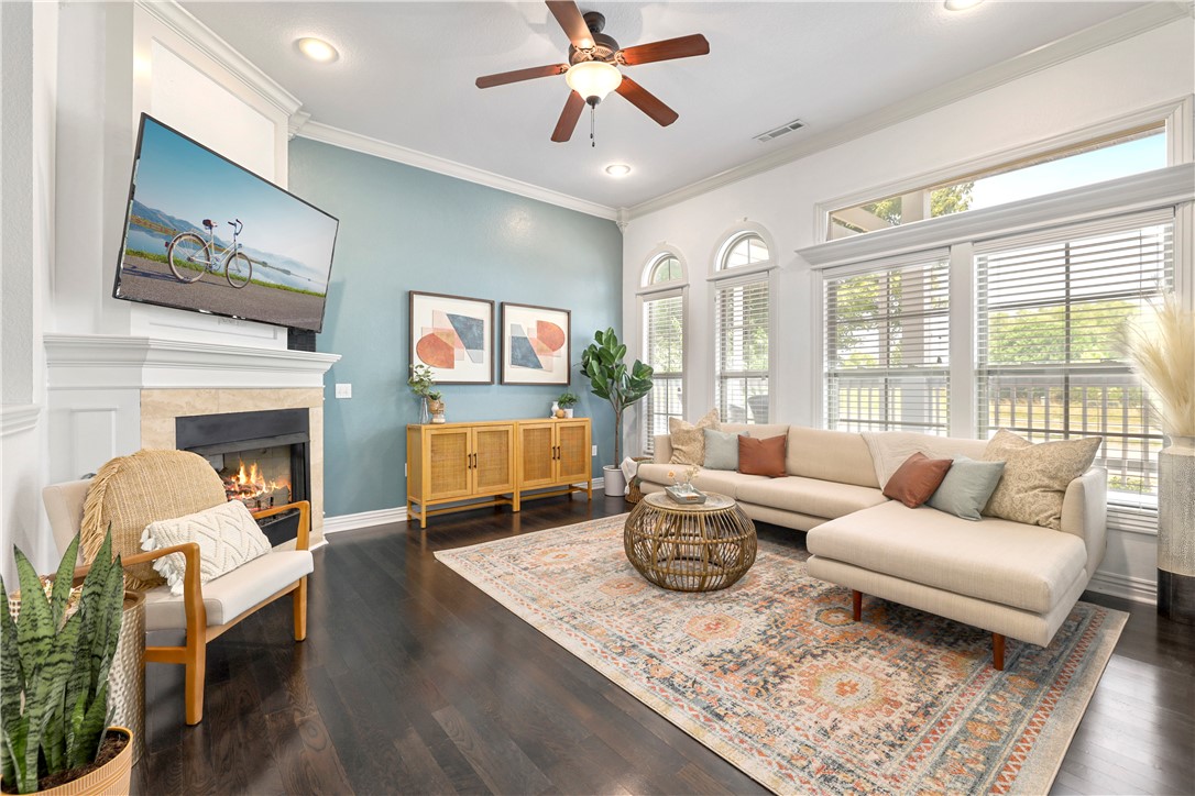 One of Fayetteville’s top producing short term rentals, this well established Airbnb has generated $40,000+ in annual revenue for three consecutive years, demonstrating consistent performance and strong demand.

The property features 3 bedrooms and 2.5 bathrooms and is located approximately 8 minutes from the University of Arkansas, as well as nearby dining and entertainment. A rare, active STR permit will convey with the property, making this a true turnkey investment in a market with limited short-term rental availability.

All furnishings convey, allowing a new owner to step in and continue operations immediately. This is an excellent opportunity for an investor seeking proven income, stability, and long term upside in Fayetteville, AR.