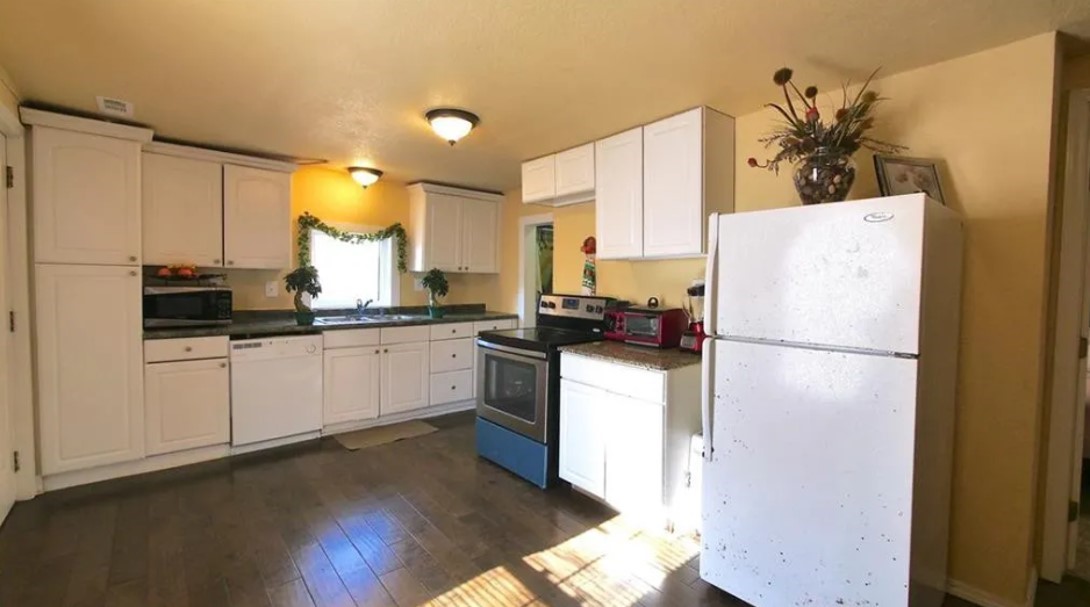 McNeils Add Rogers - Residential