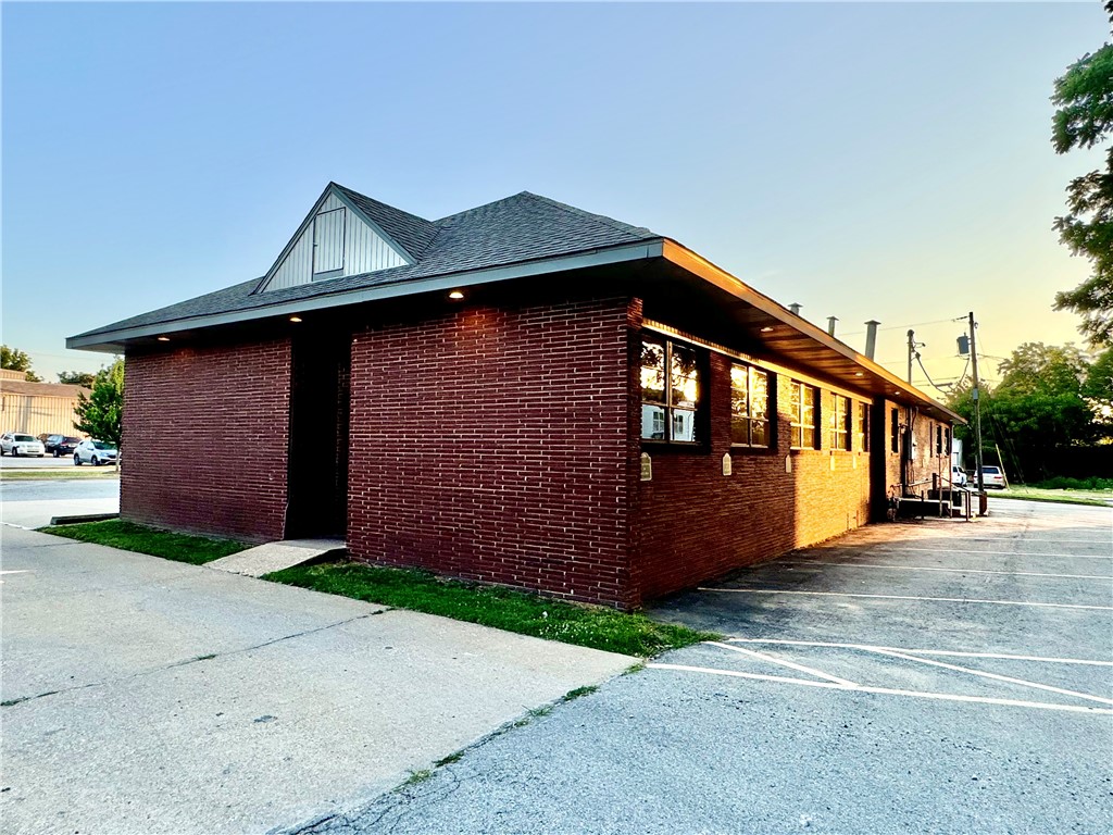 Railroad Addition - Commercial Lease