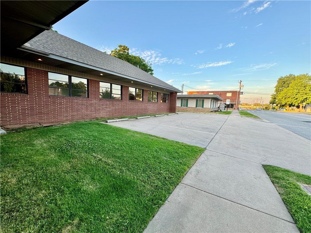 Railroad Addition - Commercial Lease