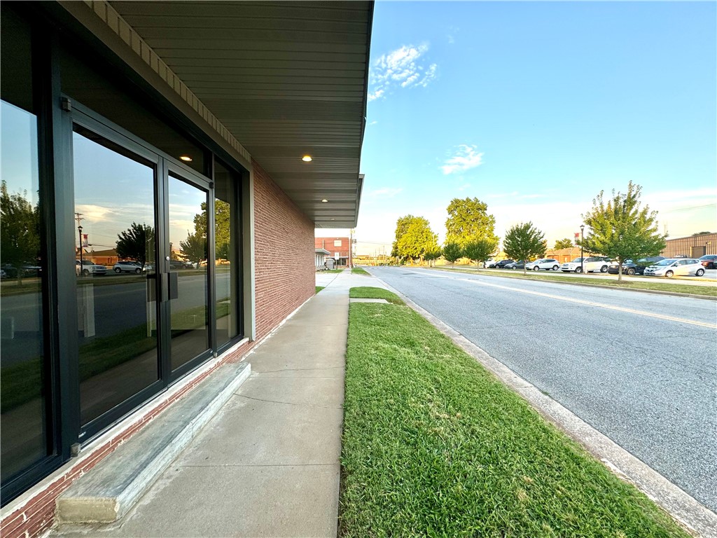 Railroad Addition - Commercial Lease