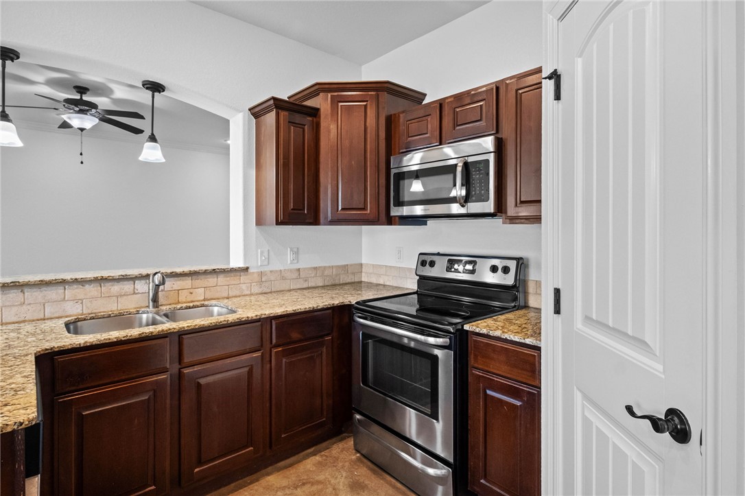Holcomb Heights - Residential