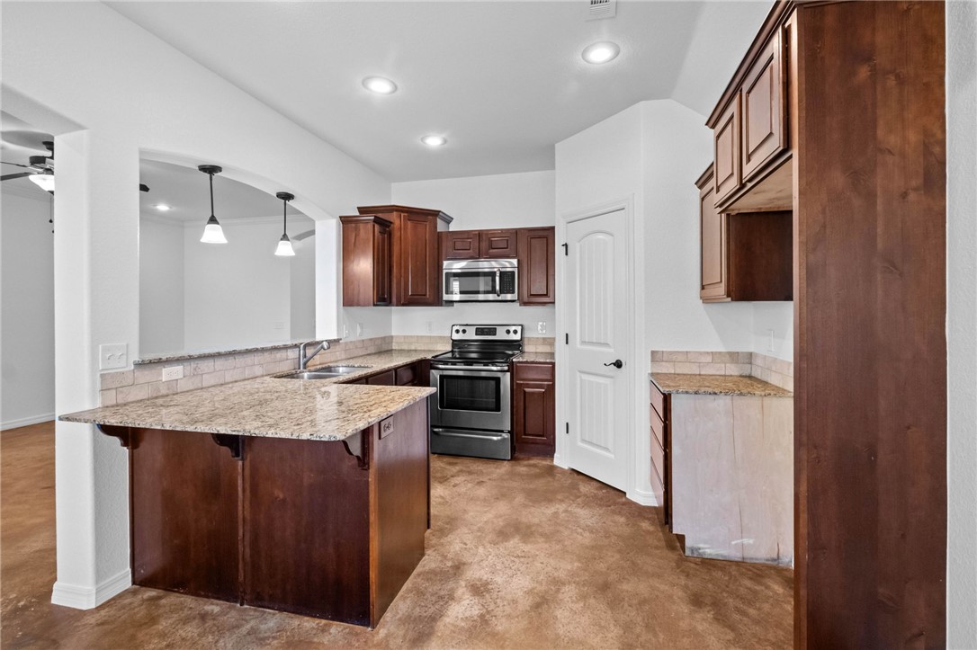 Holcomb Heights - Residential