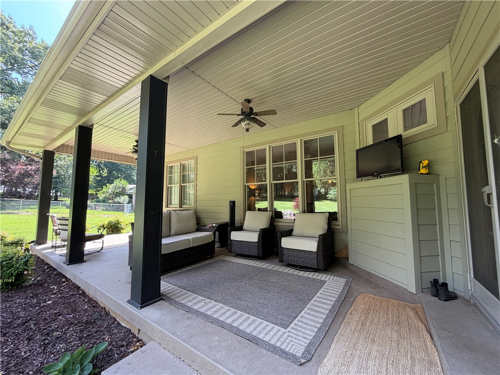 Rolling Oaks Phase II - Residential