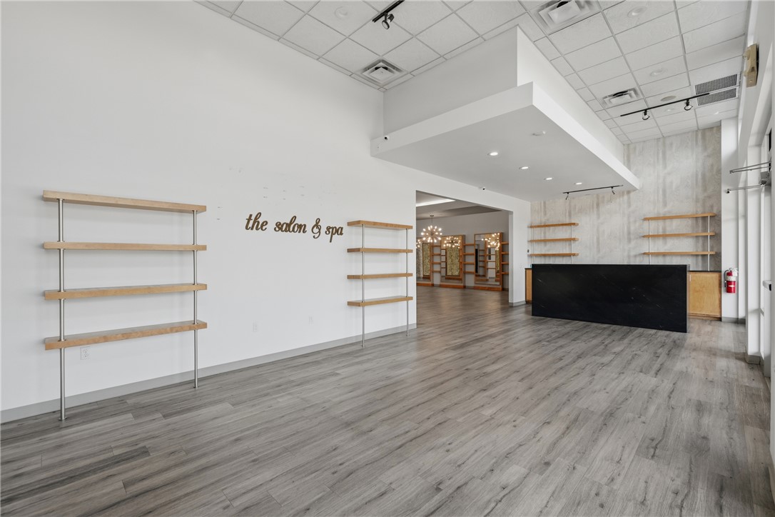 Fountain Plaza Sub Bentonville - Commercial Lease