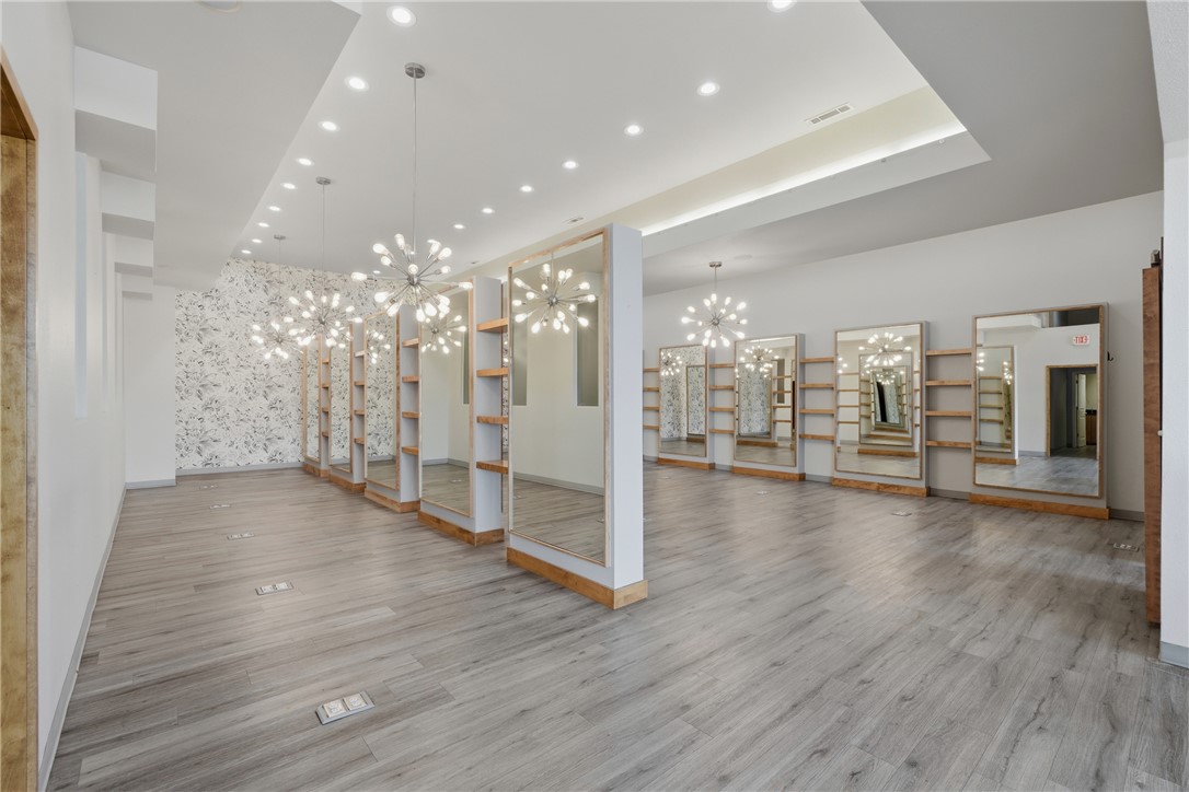 Fountain Plaza Sub Bentonville - Commercial Lease