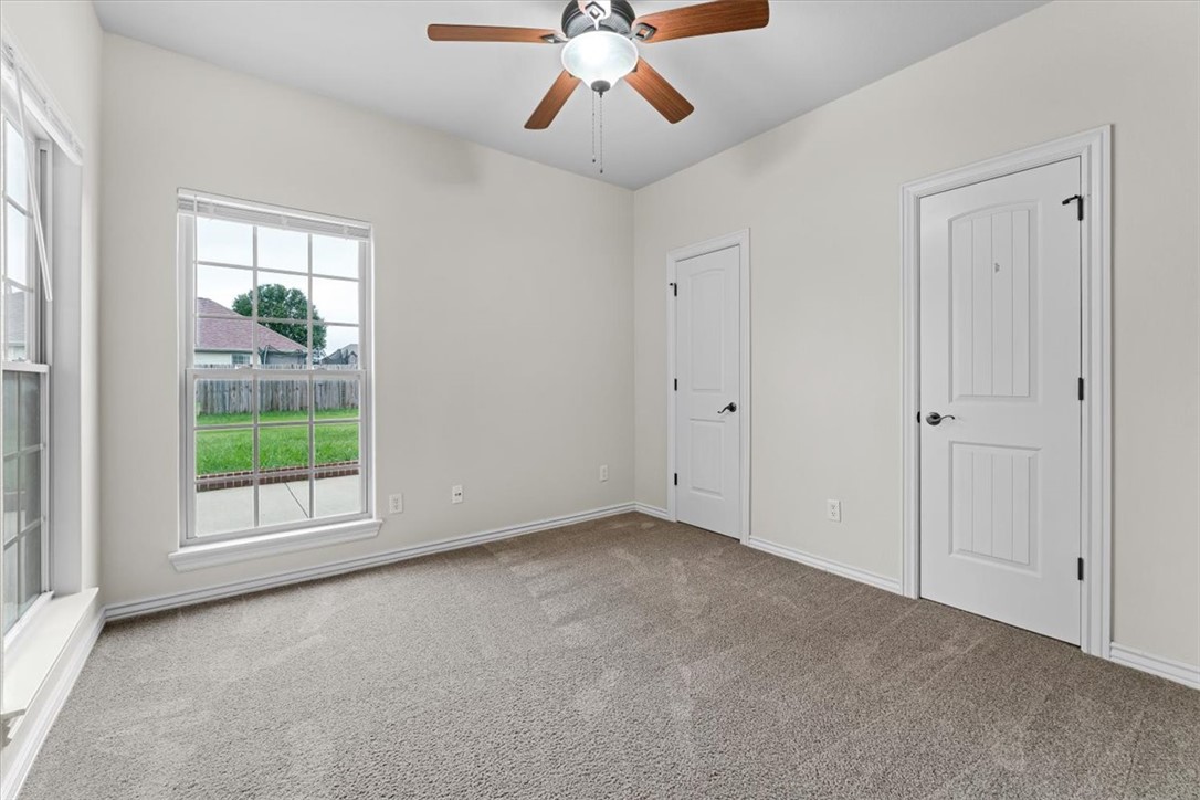 Edens Brooke Sub Ph Ii Bentonville - Residential