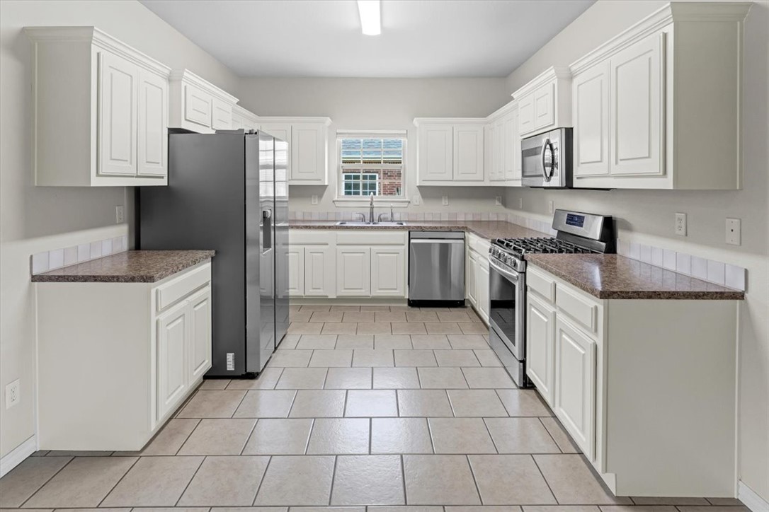 Edens Brooke Sub Ph Ii Bentonville - Residential