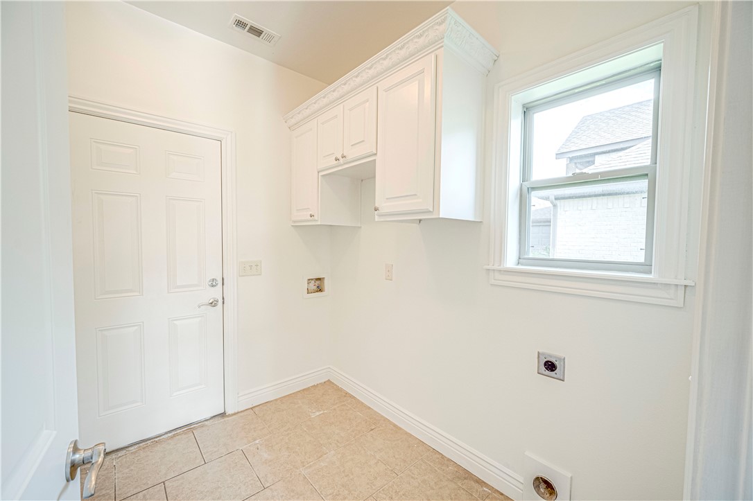 Kerelaw Castle Bentonville - Residential