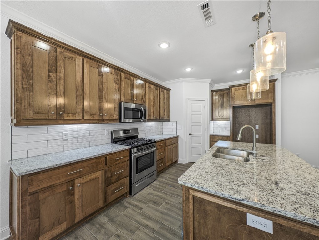 Brookside Estates Sub Centerton - Residential Lease