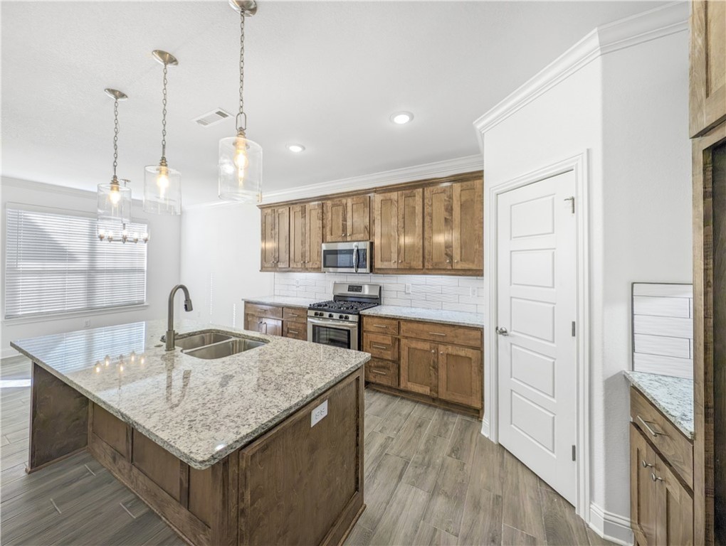Brookside Estates Sub Centerton - Residential Lease