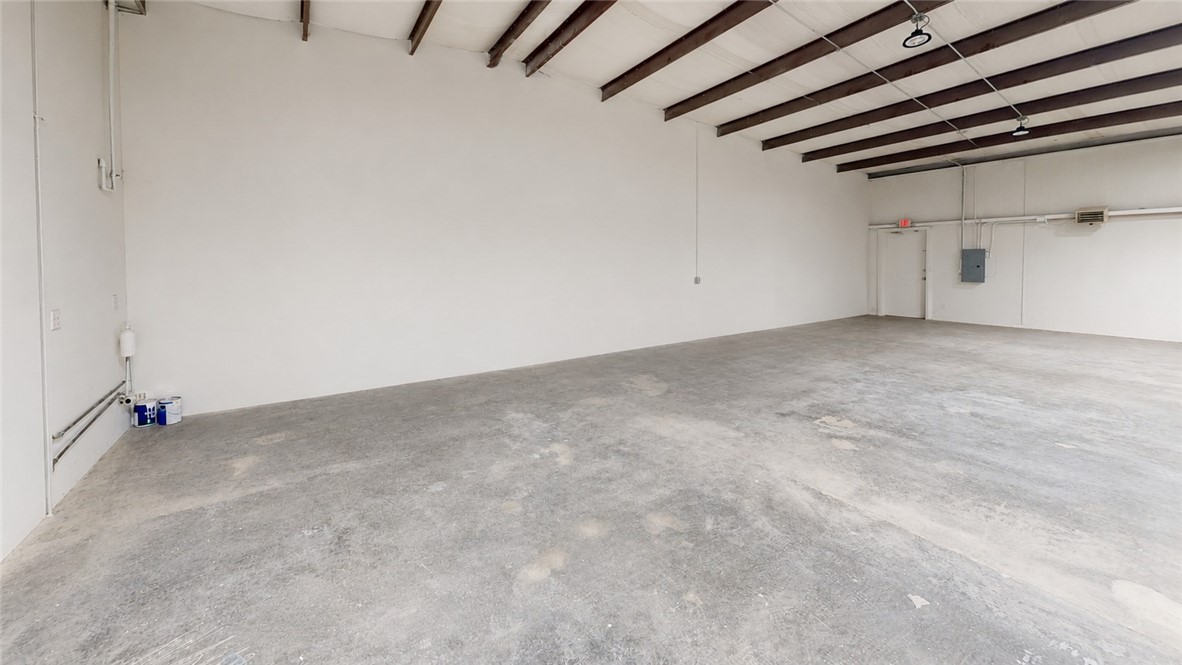 Little Flock - Commercial Lease