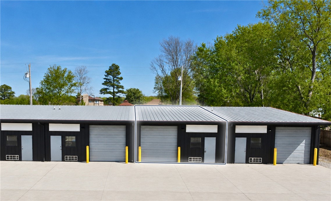 Little Flock - Commercial Lease